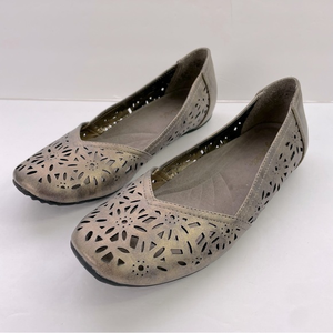 Easy Street Charlize Slip-on Flat Bronze Metallic